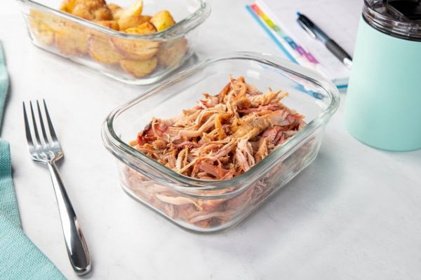 8 oz of Memphis Pulled Chicken